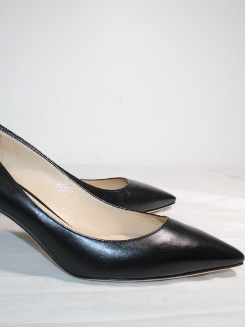 NEW Jimmy Choo Kitten Heel Pointed Toe Pumps Black Leather 40.5 - Picture 3 of 6